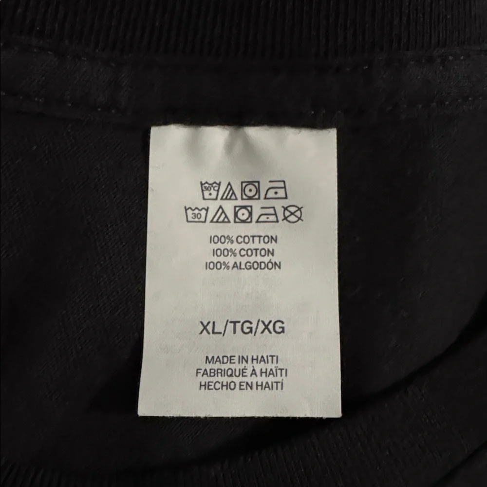 NWOT ANTI DISCRIMINATION TSHIRT - Picture 4 of 4